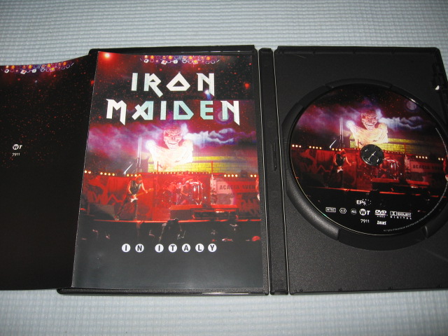 Photo: IRON MAIDEN In Italy 1992 DVD